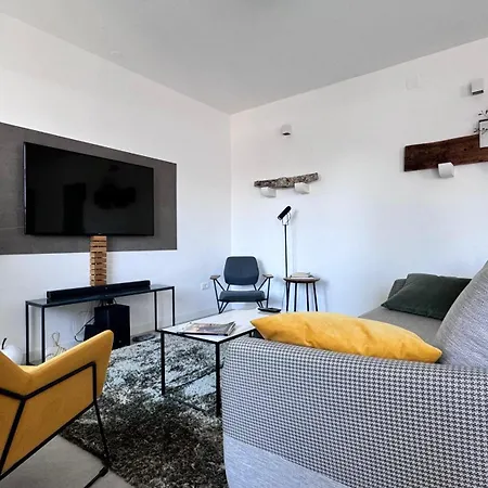 아파트 B&s Center 스플리트