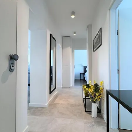 B&s Center Apartment *