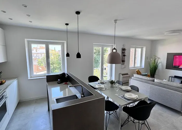B&s Center Apartment *