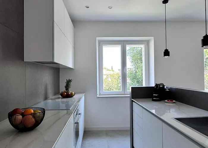 B&s Center Apartman *