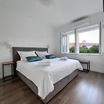 B&s Center Apartman Split